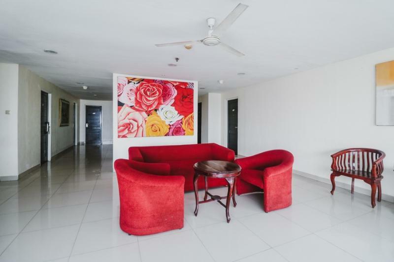 Reddoorz Premium @ Thamrin Kebon Sirih Jakarta