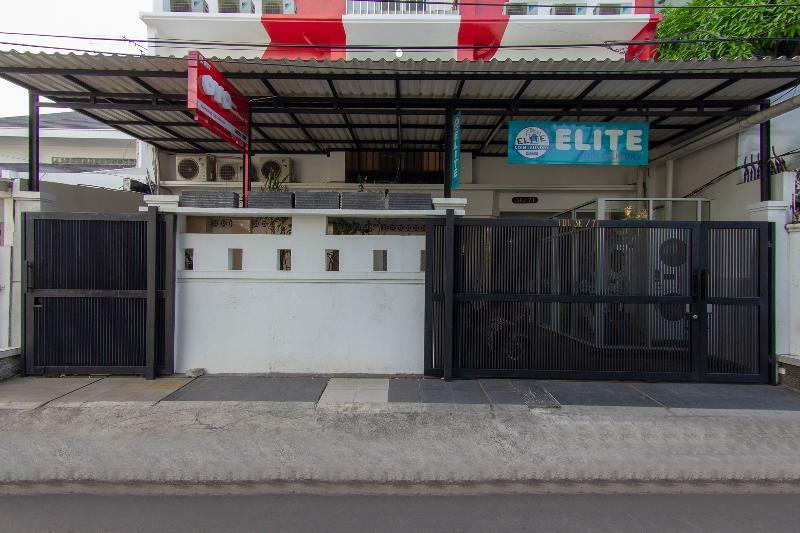 Oyo 657 Elite Park Mall By Tos Hotel Jacarta