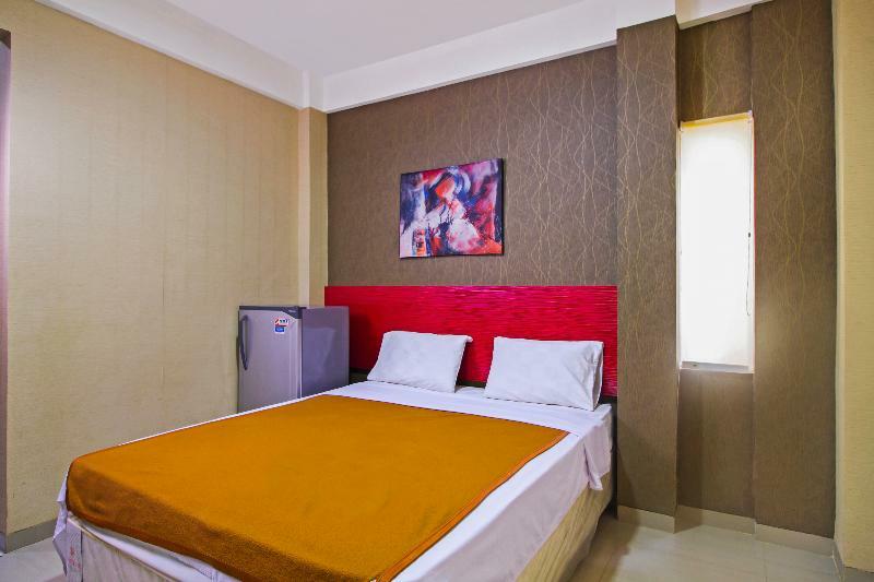Reddoorz Near Cilandak Town Square Jakarta