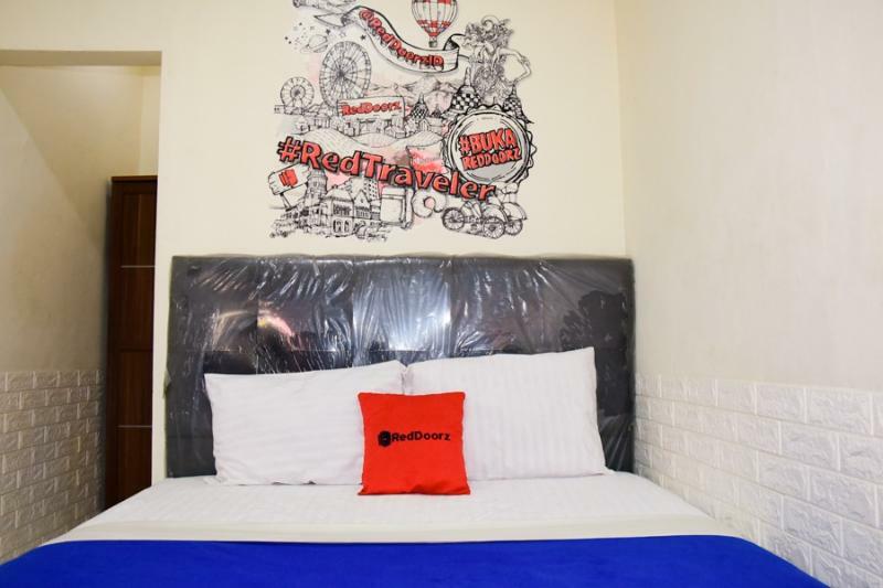 Reddoorz Near Ciputra World Kuningan 2