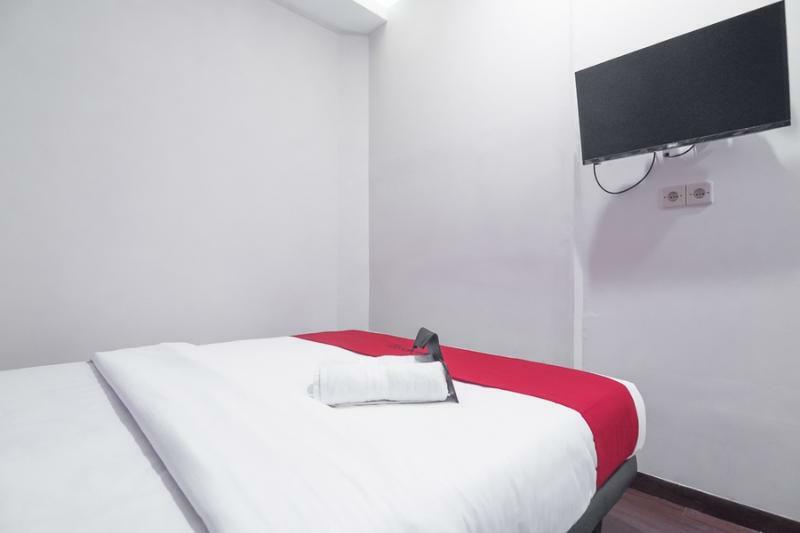 Hotel Reddoorz Near Itc Mangga Dua
