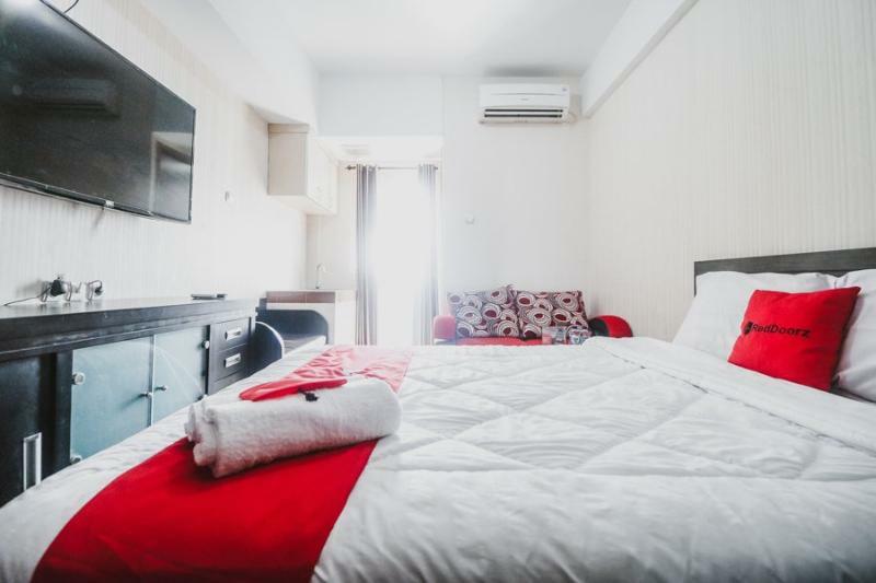 Reddoorz @ View Ciputat Guest house Jakarta