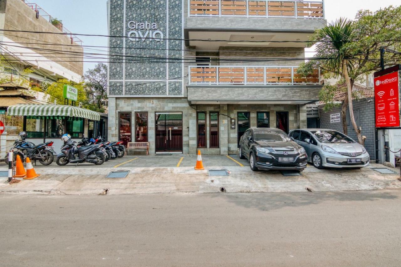 Reddoorz Plus Near Mall Taman Anggrek 2 3* Jakarta