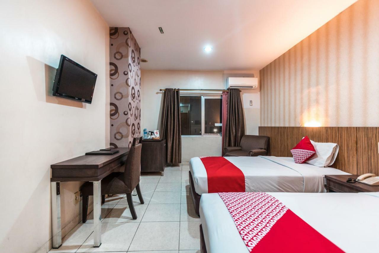 Hotel Oyo 1475 Alia Matraman Syariah Near Rs Premier Jatinergara 2*