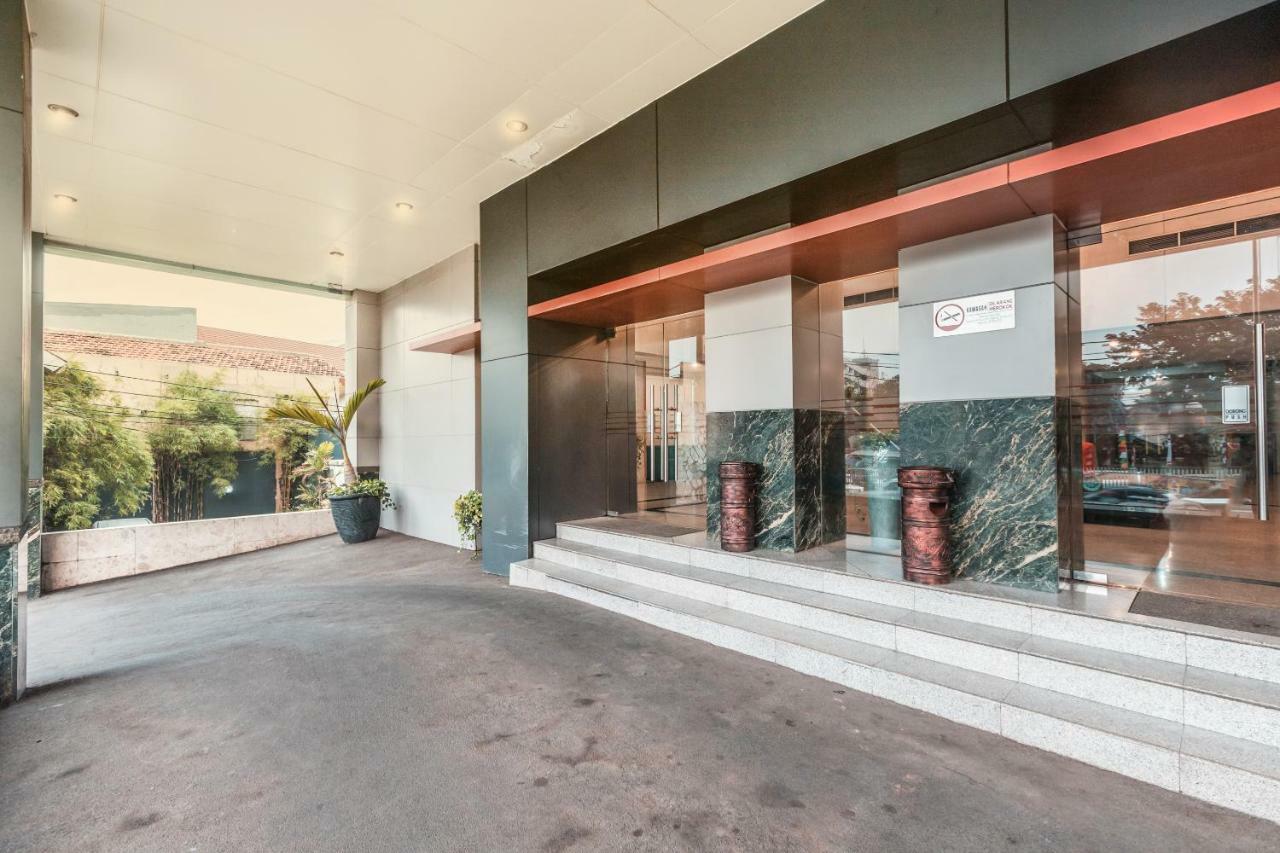 Hotel Oyo 1475 Alia Matraman Syariah Near Rs Premier Jatinergara Jakarta