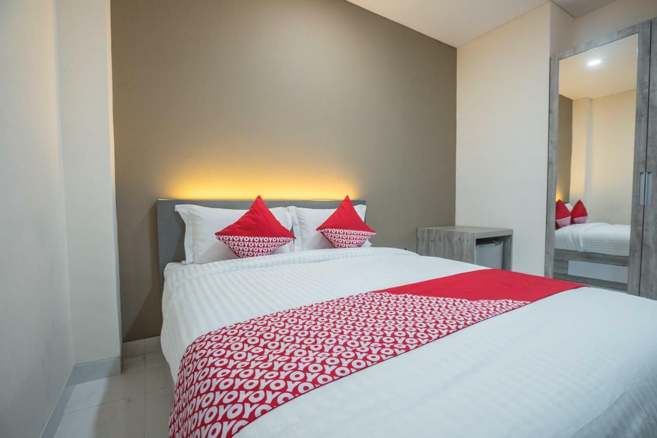 Hotel Super Oyo 1487 Khoe 2*