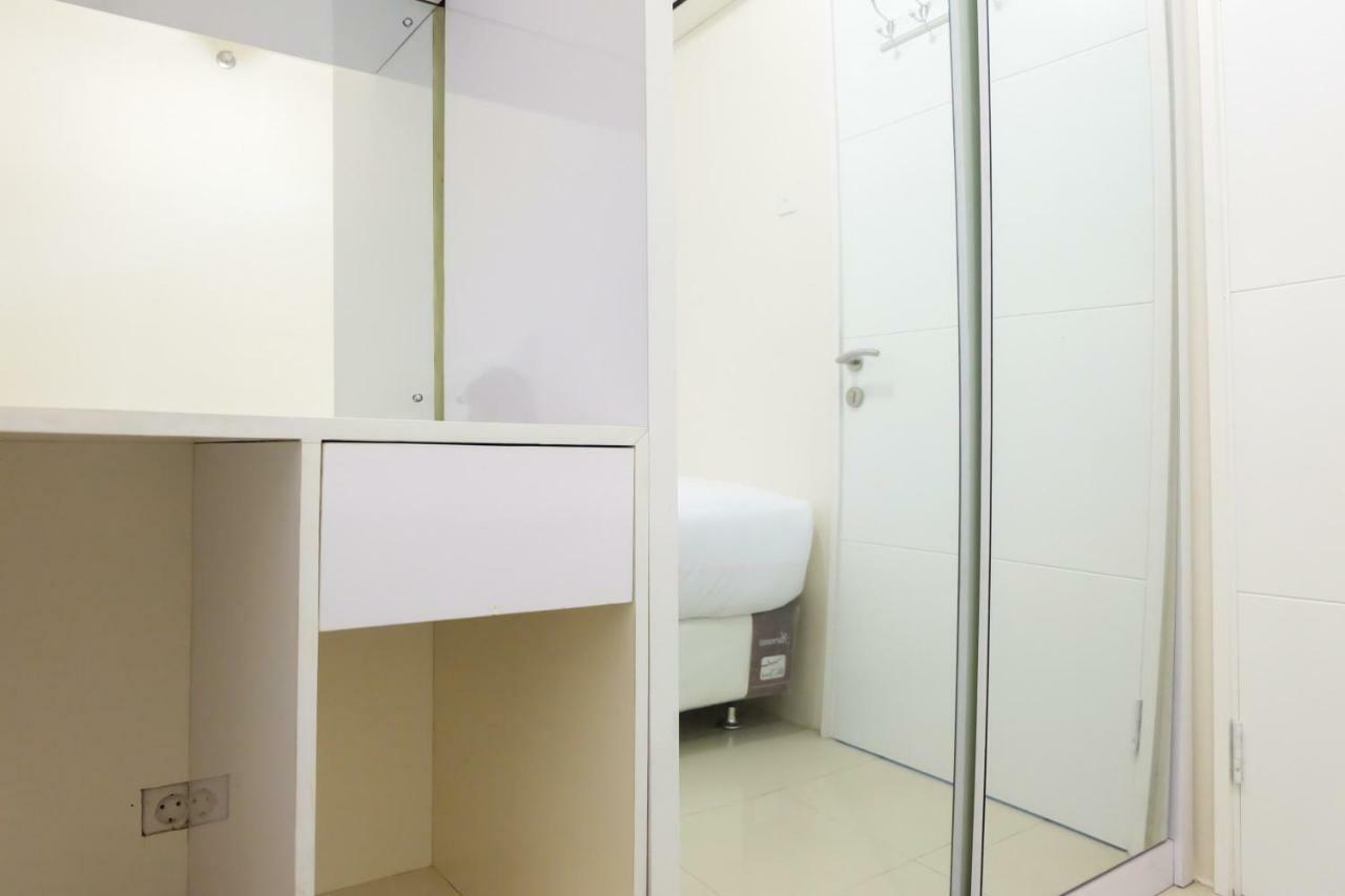 Comfort 2br At Bassura Cipinang By Travelio Jakarta