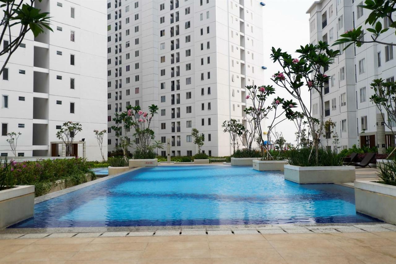 Comfort 2br At Bassura Cipinang By Travelio * Jakarta