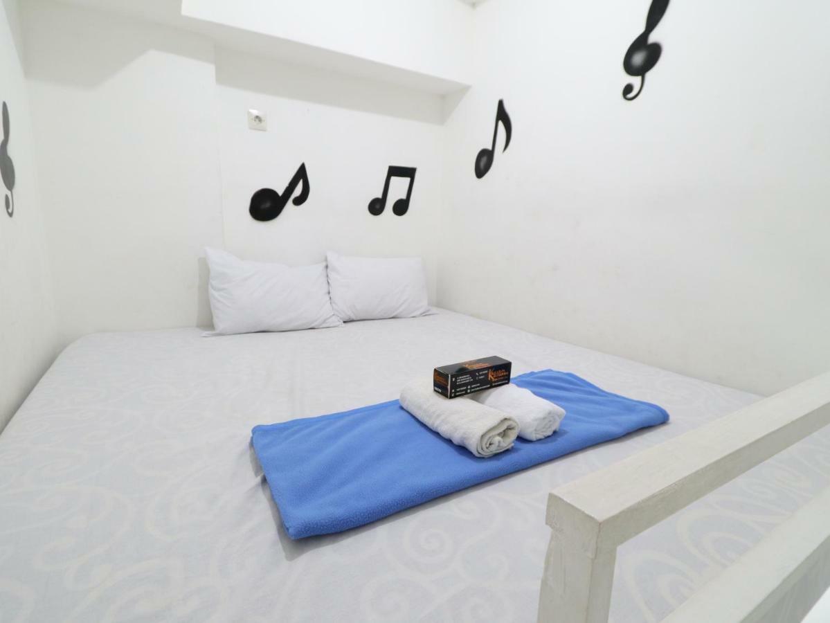 Kamar Keluarga Duri Kosambi Guest house 2*