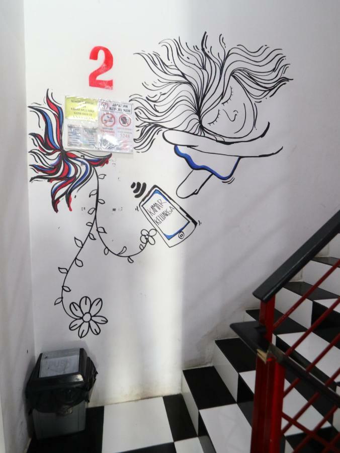 Kamar Keluarga Duri Kosambi Guest house Jakarta