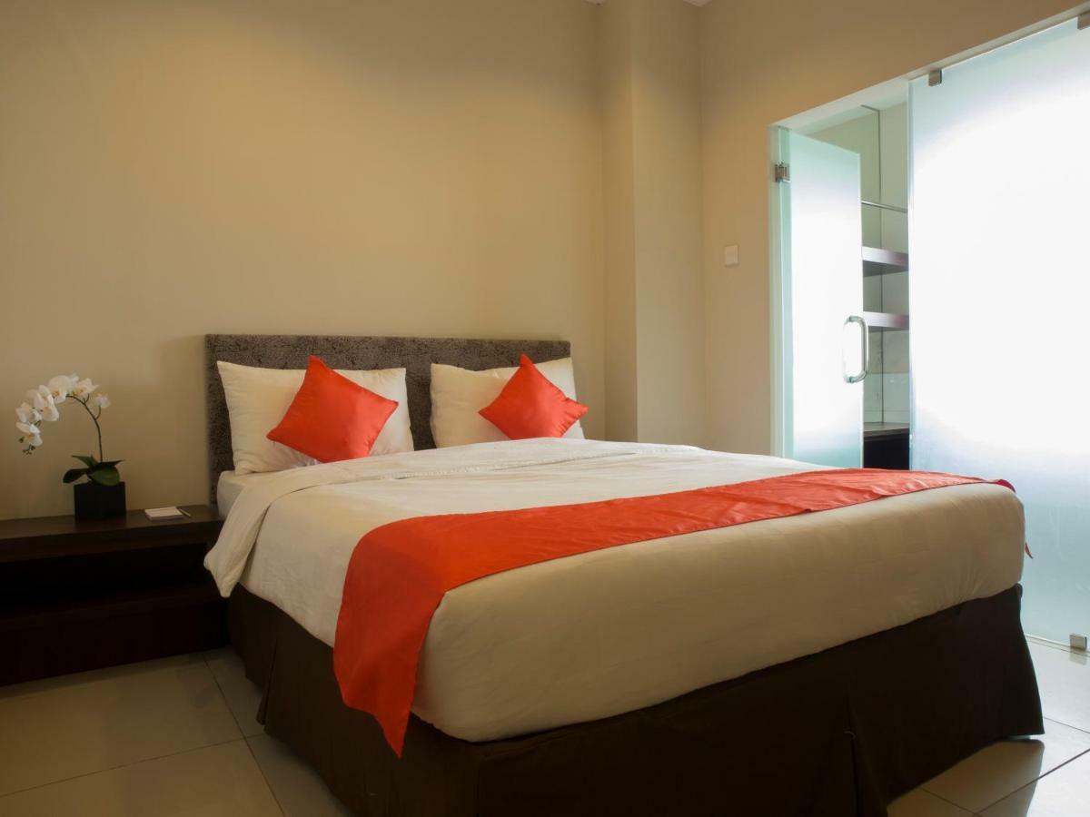 The Gloria Grogol Apartamento