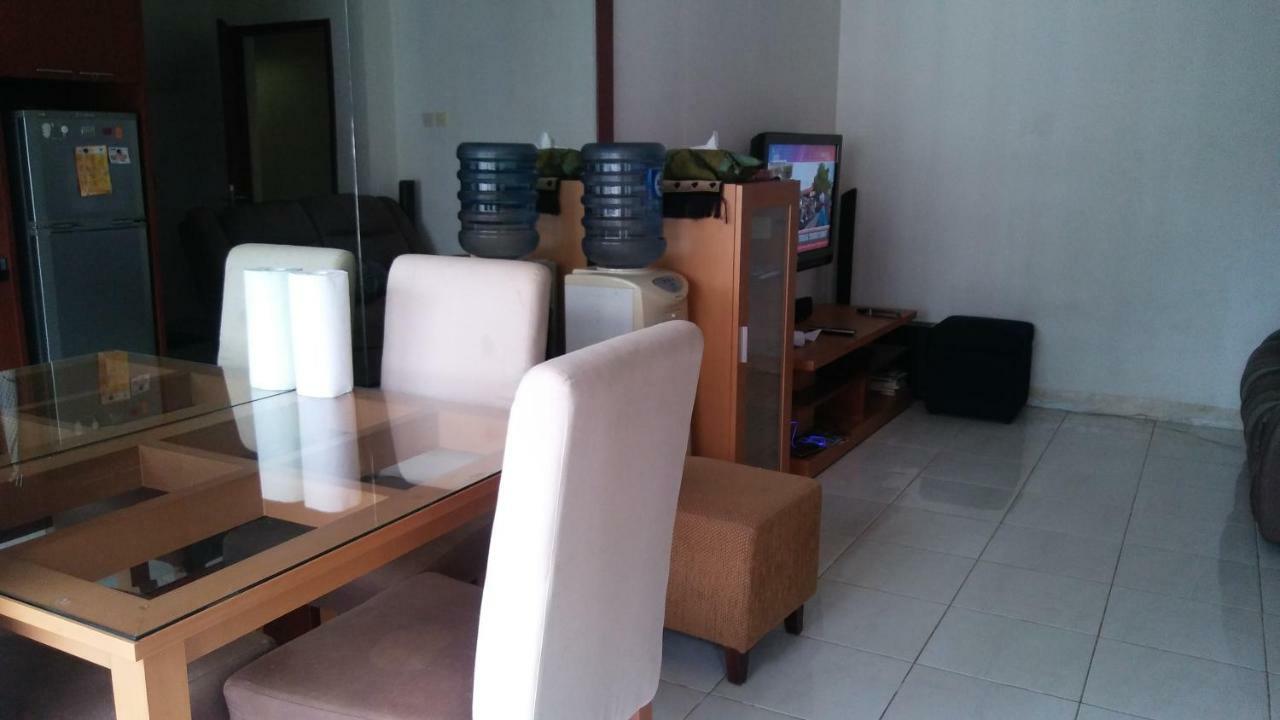 Sudirman Park Apartment *