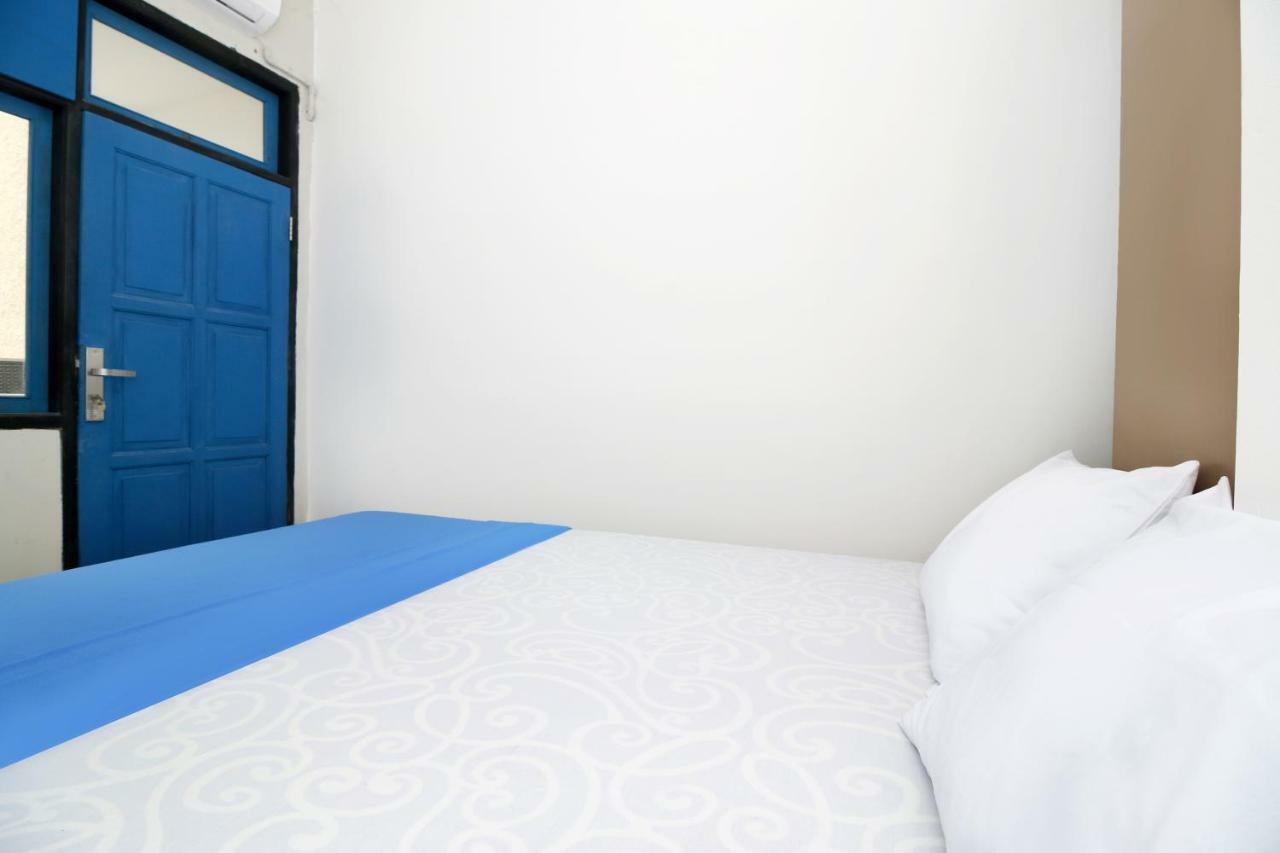 Guest house Fatmawati Redpartner *