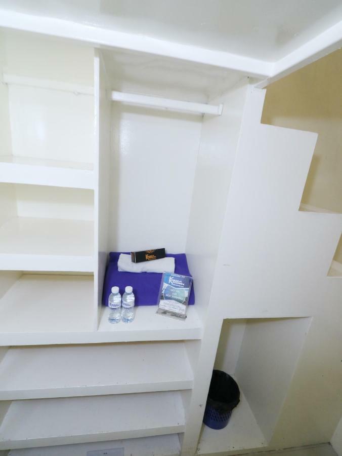 Kamar Keluarga Jelambar Barat Dua 2* Jakarta
