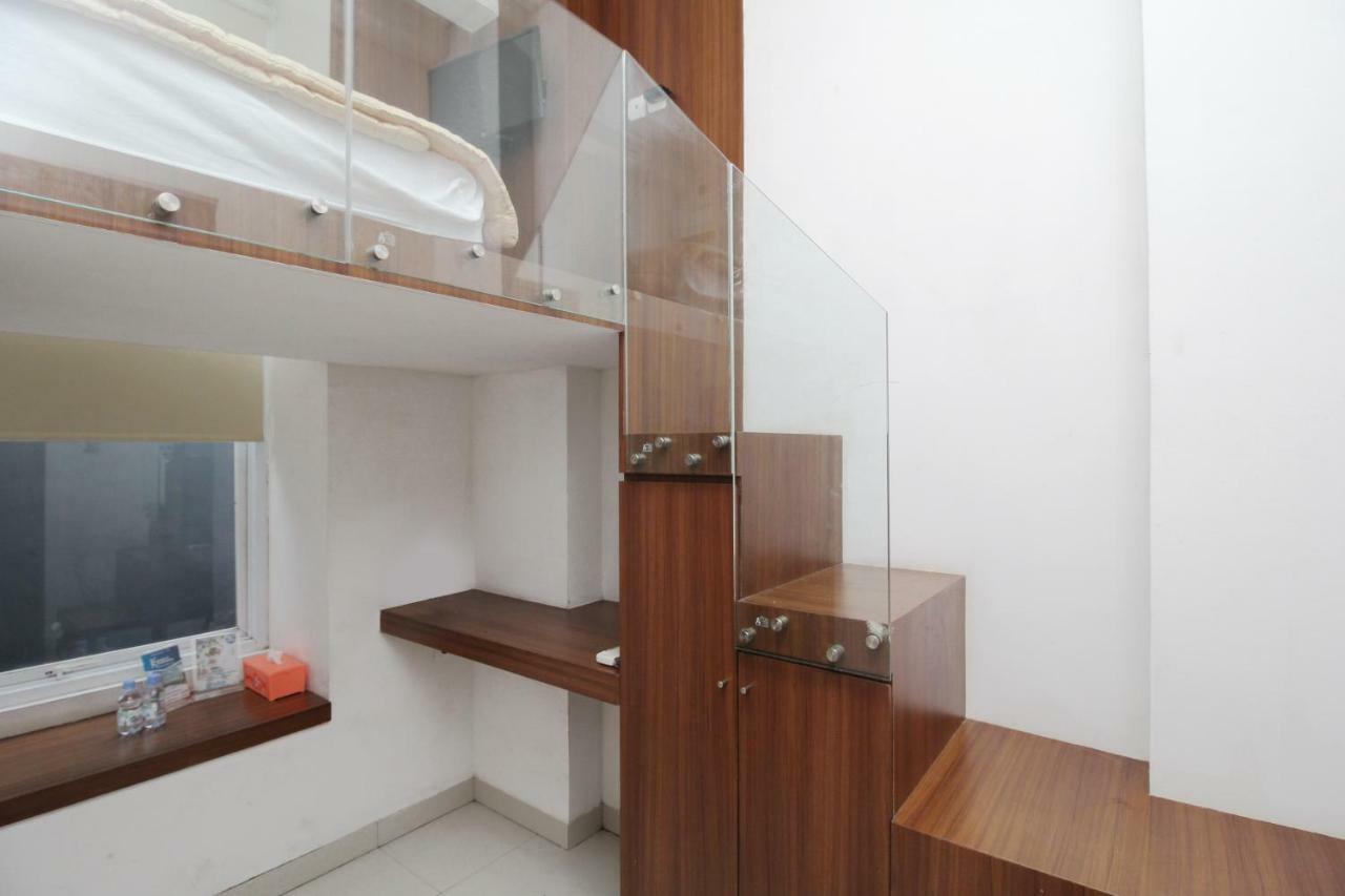 Guest house Kamar Keluarga Averio *