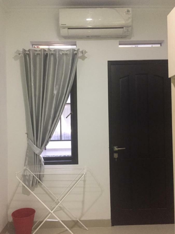 Guest house Rumah99 *