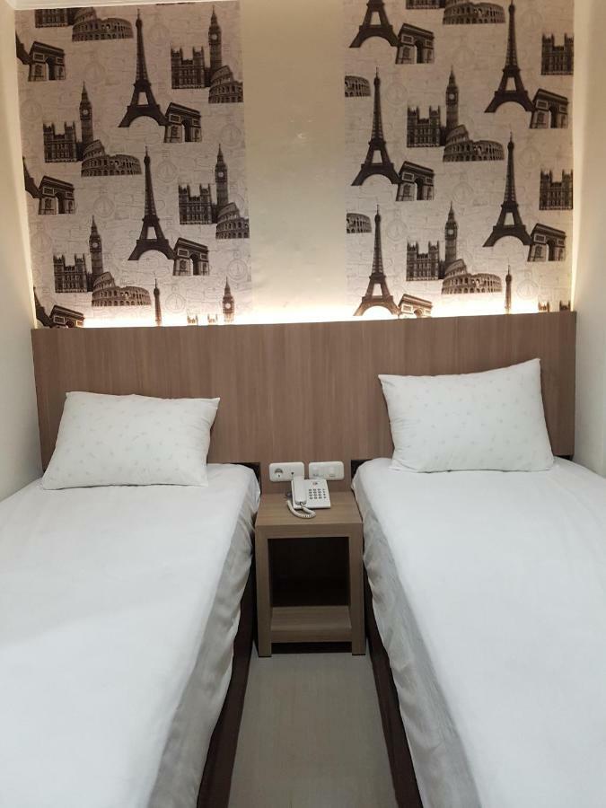 Ethan Kelapa Gading Hotel