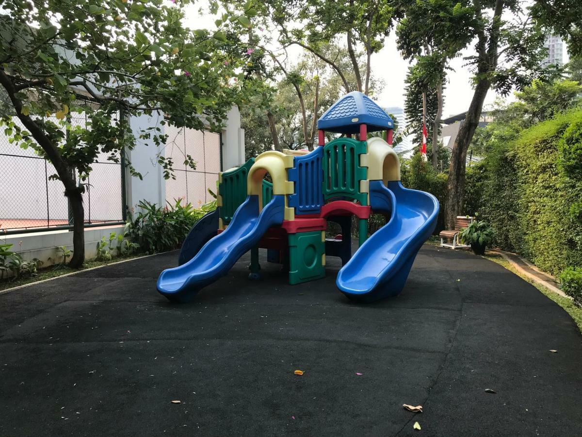 The Peak At Sudirman - 3 Bedroom Exclusive Private Apartment *