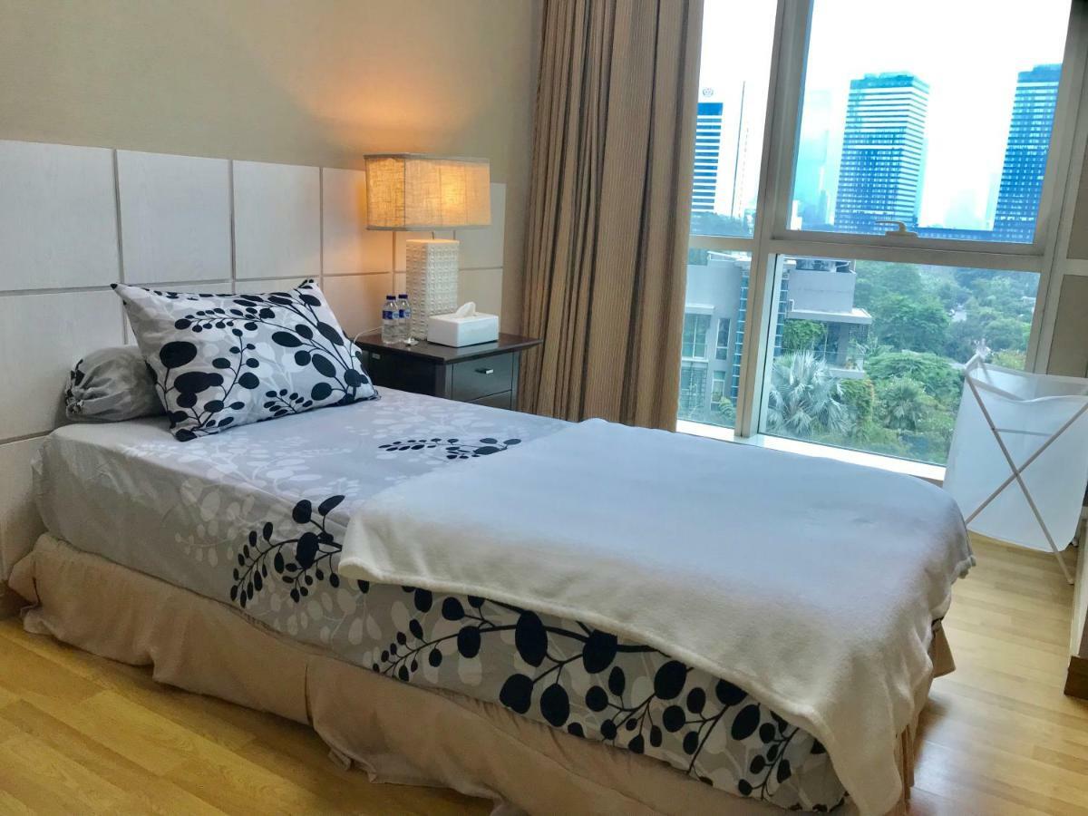 The Peak At Sudirman - 3 Bedroom Exclusive Private Apartment *