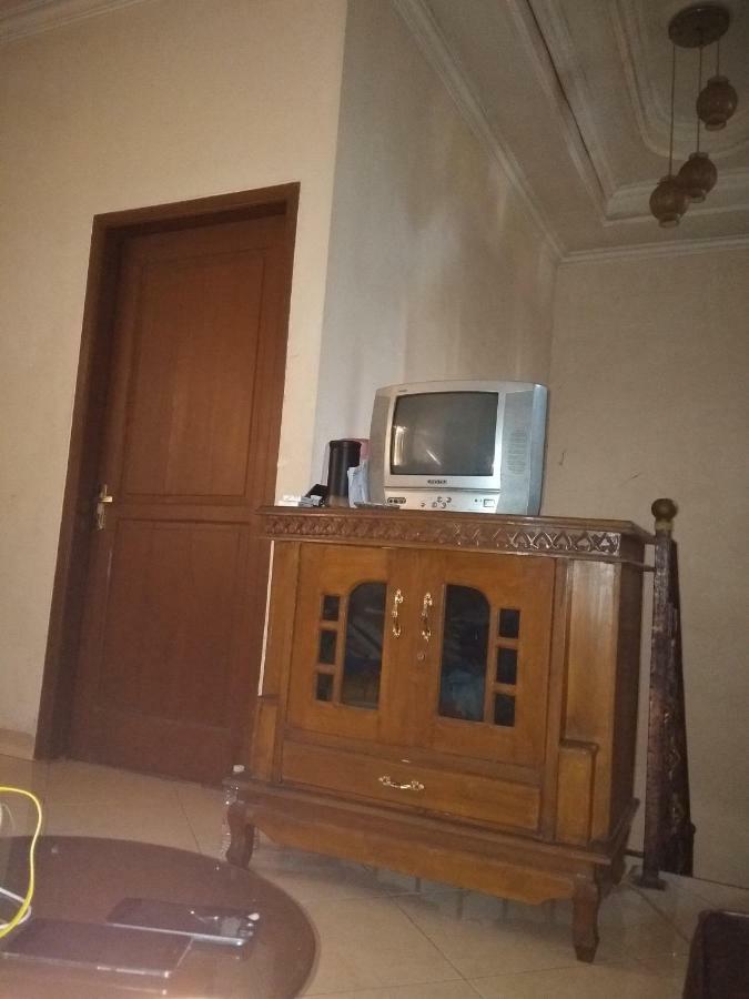 Kost Pratama Curug Pondok Kelapa