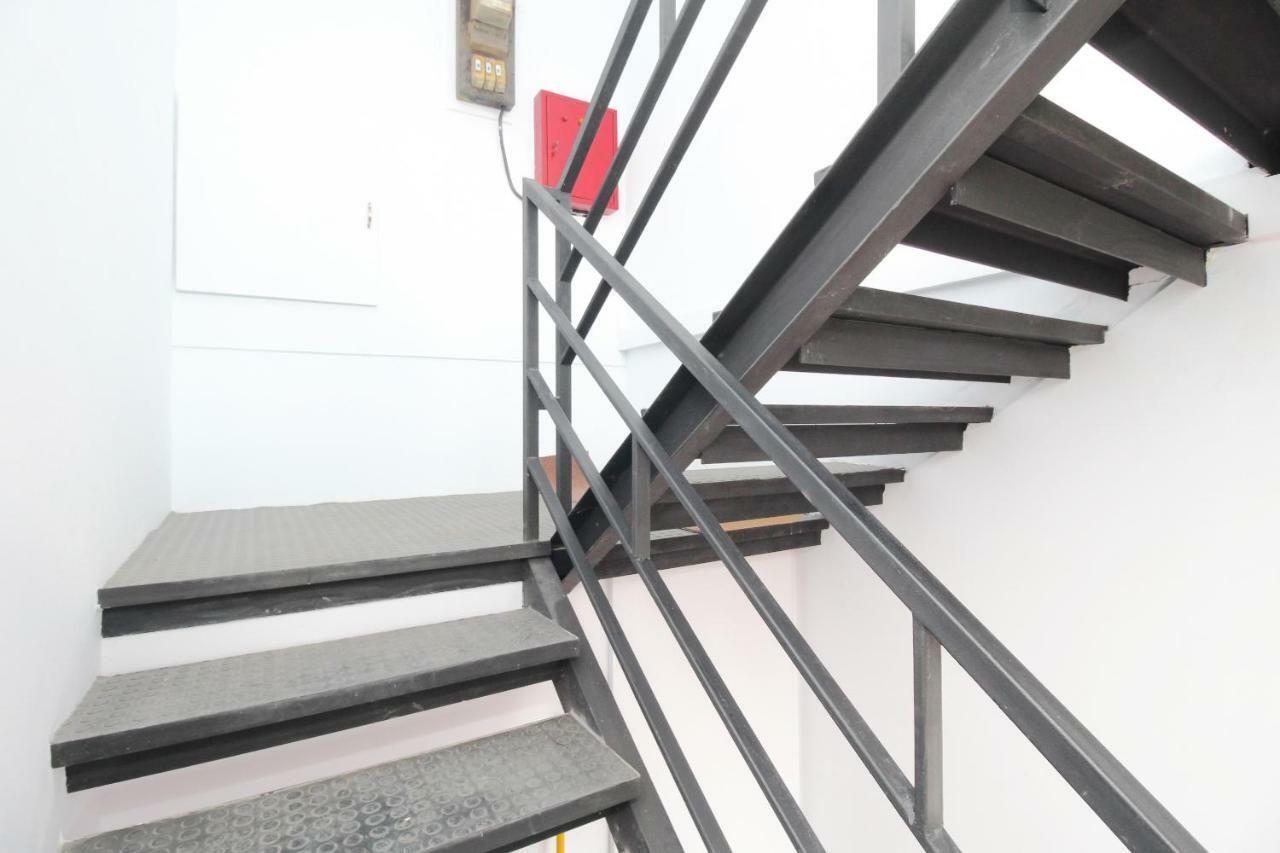 Kamar Keluarga Kalideres Ii Guest house *
