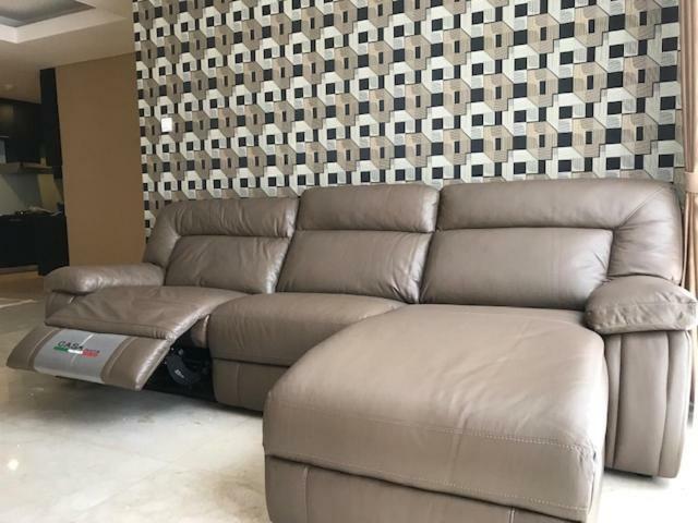 Luxury 2 Bedroom At The Grove-masterpiece, Epicentrum Apartemen