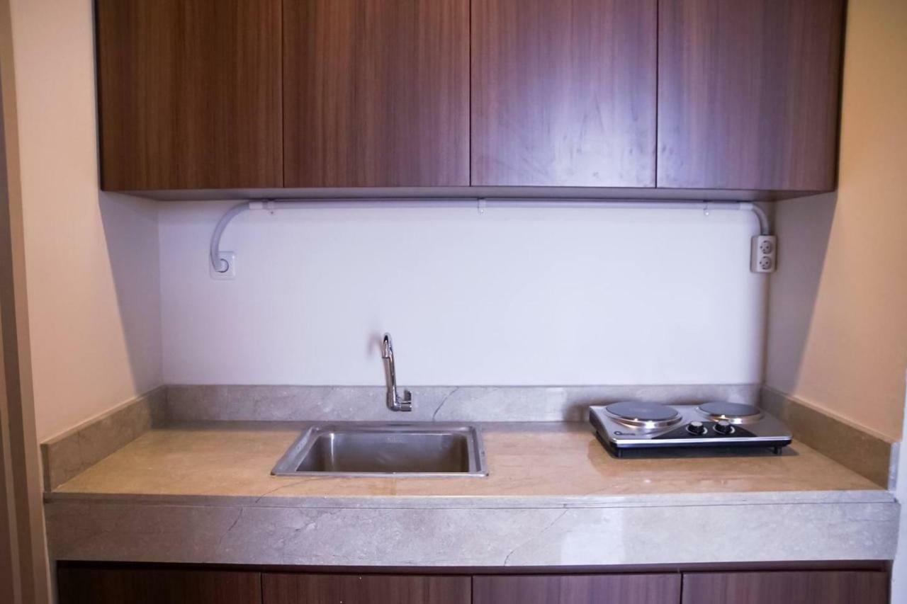 Apartment Apatel Elpis Residences 09c08 Jakarta