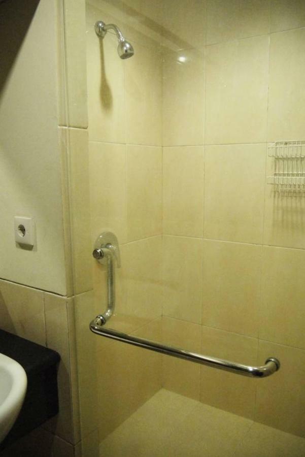 Apartment Apatel Mangga Dua Lt. 11 *