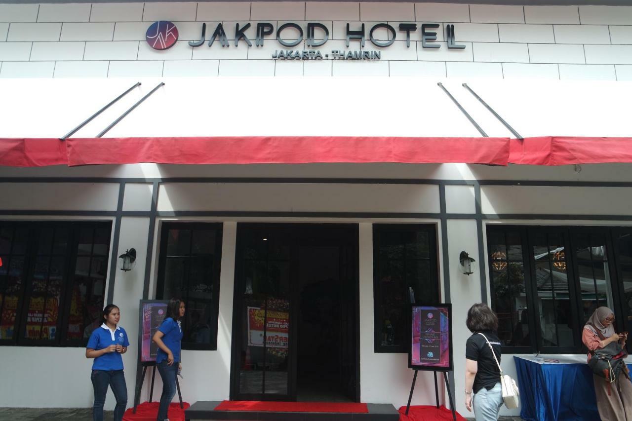 Jakpod Capsule hotel *