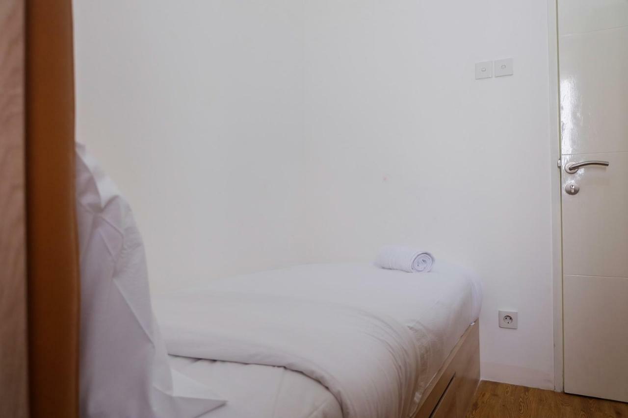 Apartment Relaxing 3br At Bassura Near Shopping Mall By Travelio Jakarta