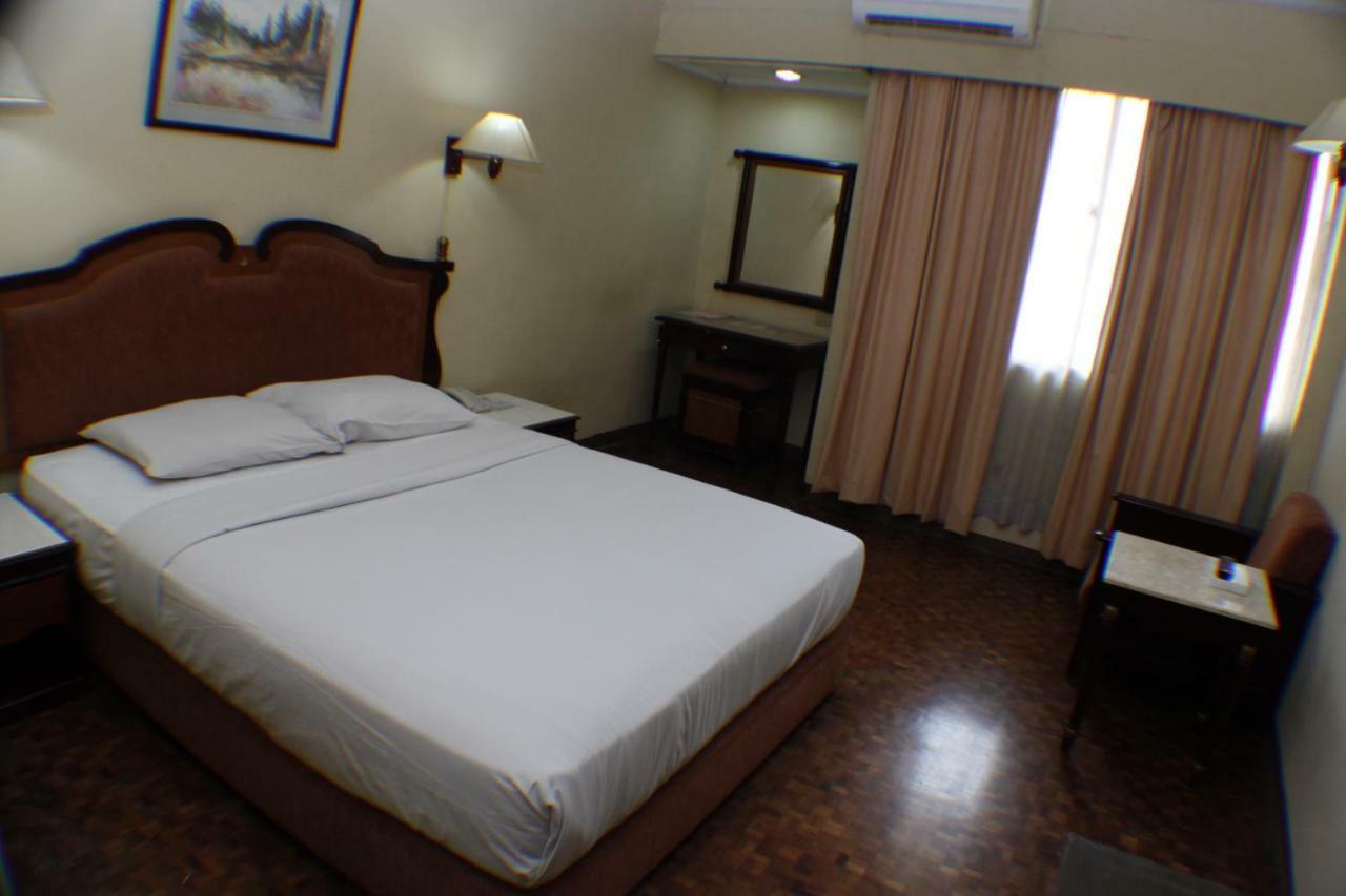 Menteng 2 2*