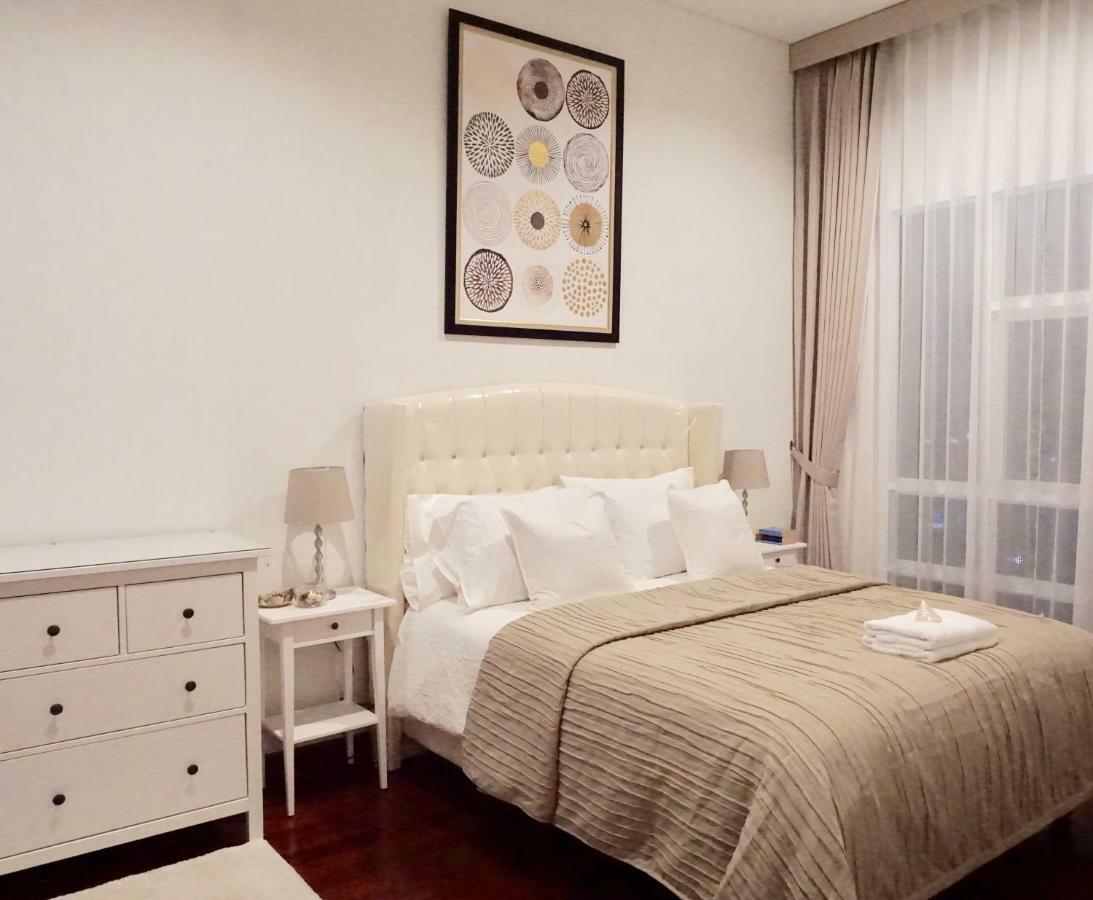 Lucky Tower 2br Floor Apartment Jakarta