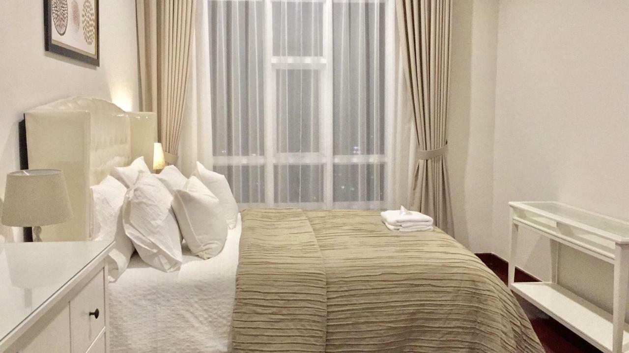Lucky Tower 2br Floor Apartment Jakarta