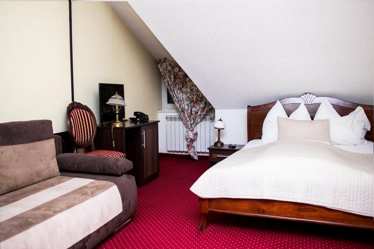 Hotel Zodiak Mt Haryono By Kagum Jakarta