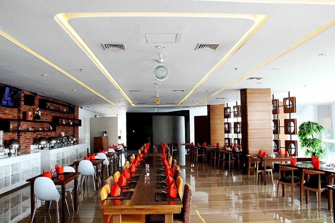 Hariston & Suites, Pluit - 4*