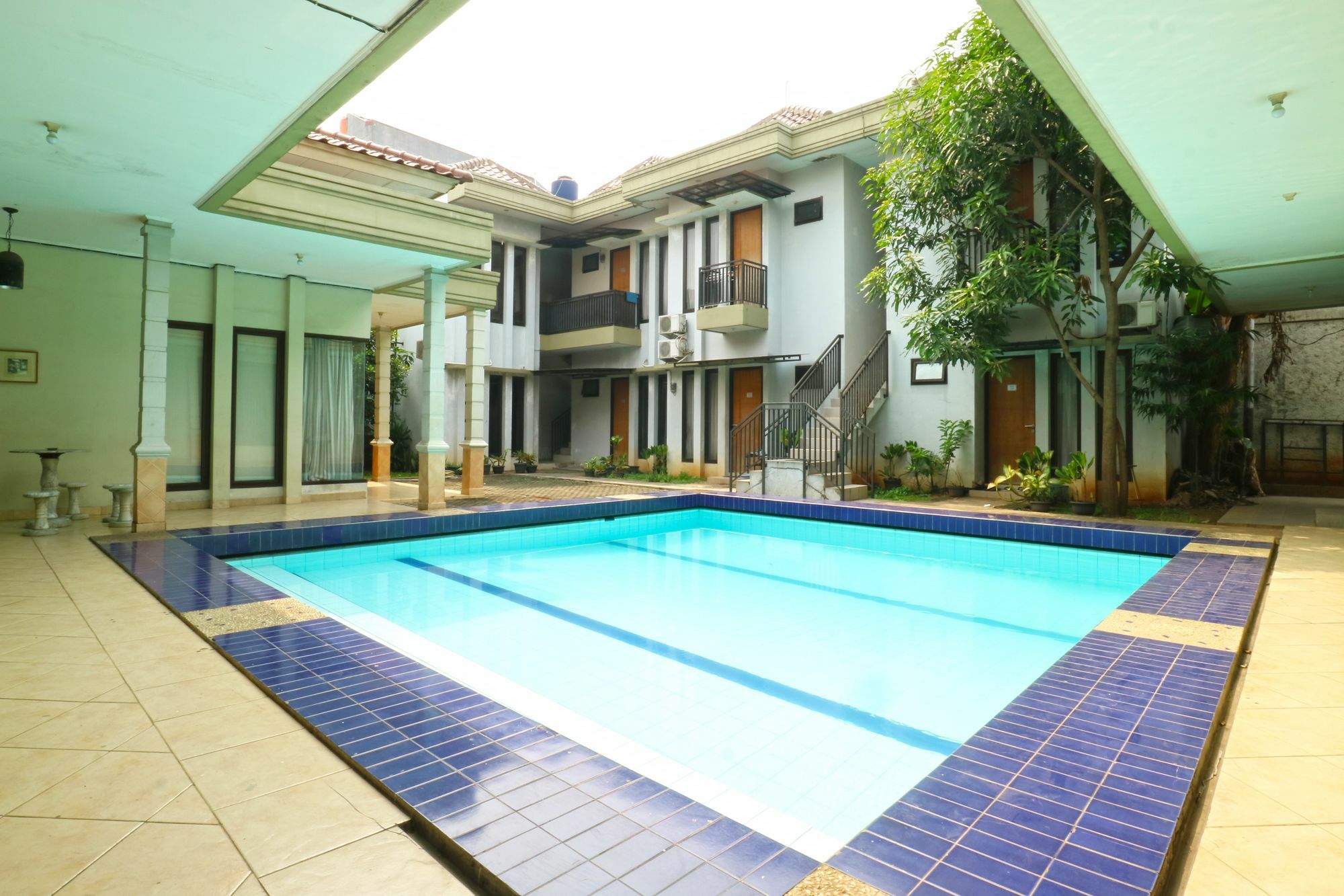 Oyo 968 Tirthankara Hotel Jakarta