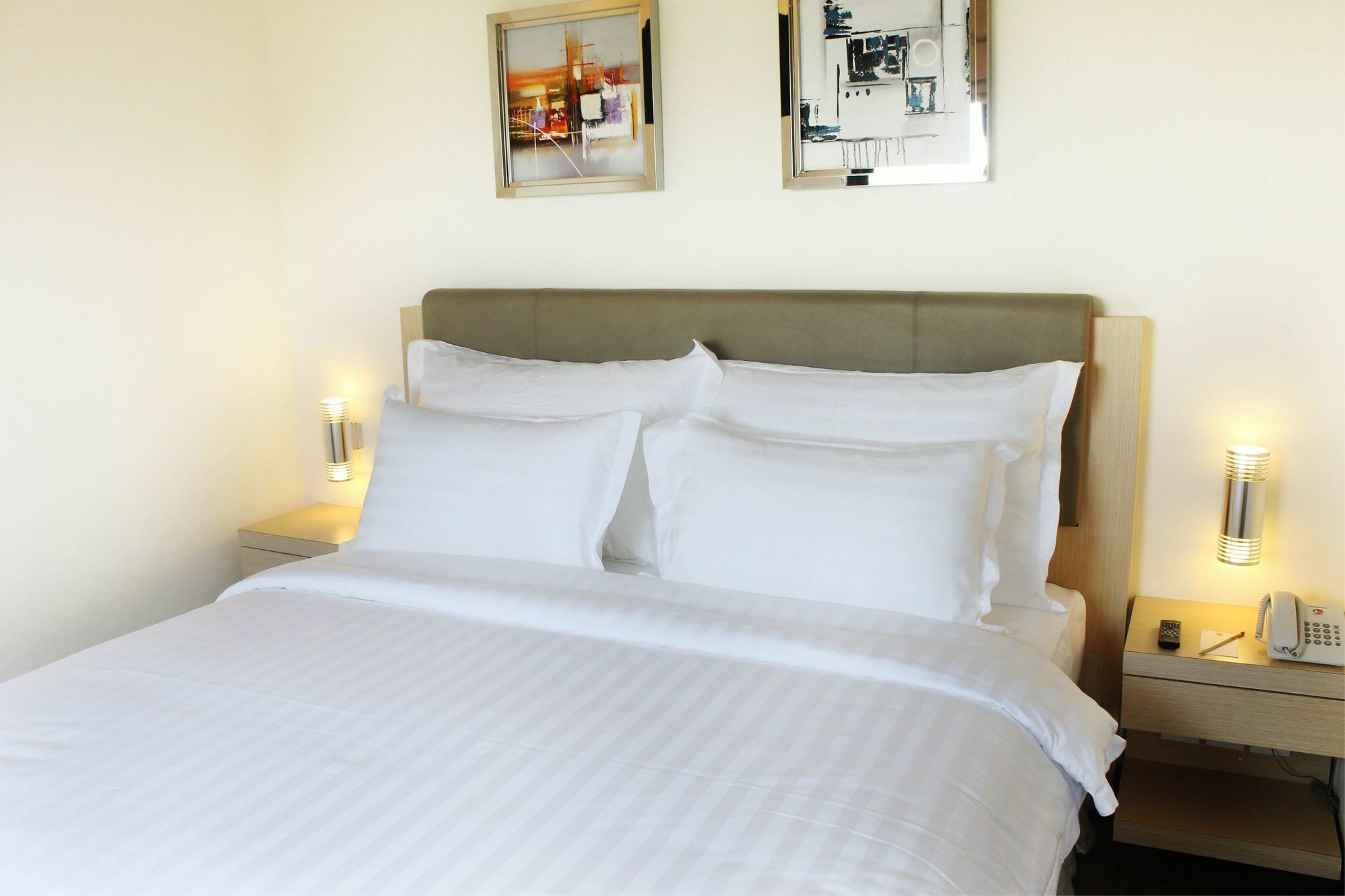 D'primahotel Itc Mangga Dua Hotel 2*