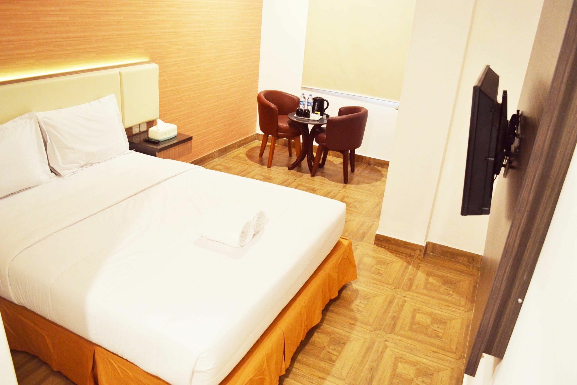 Guest house Newton *