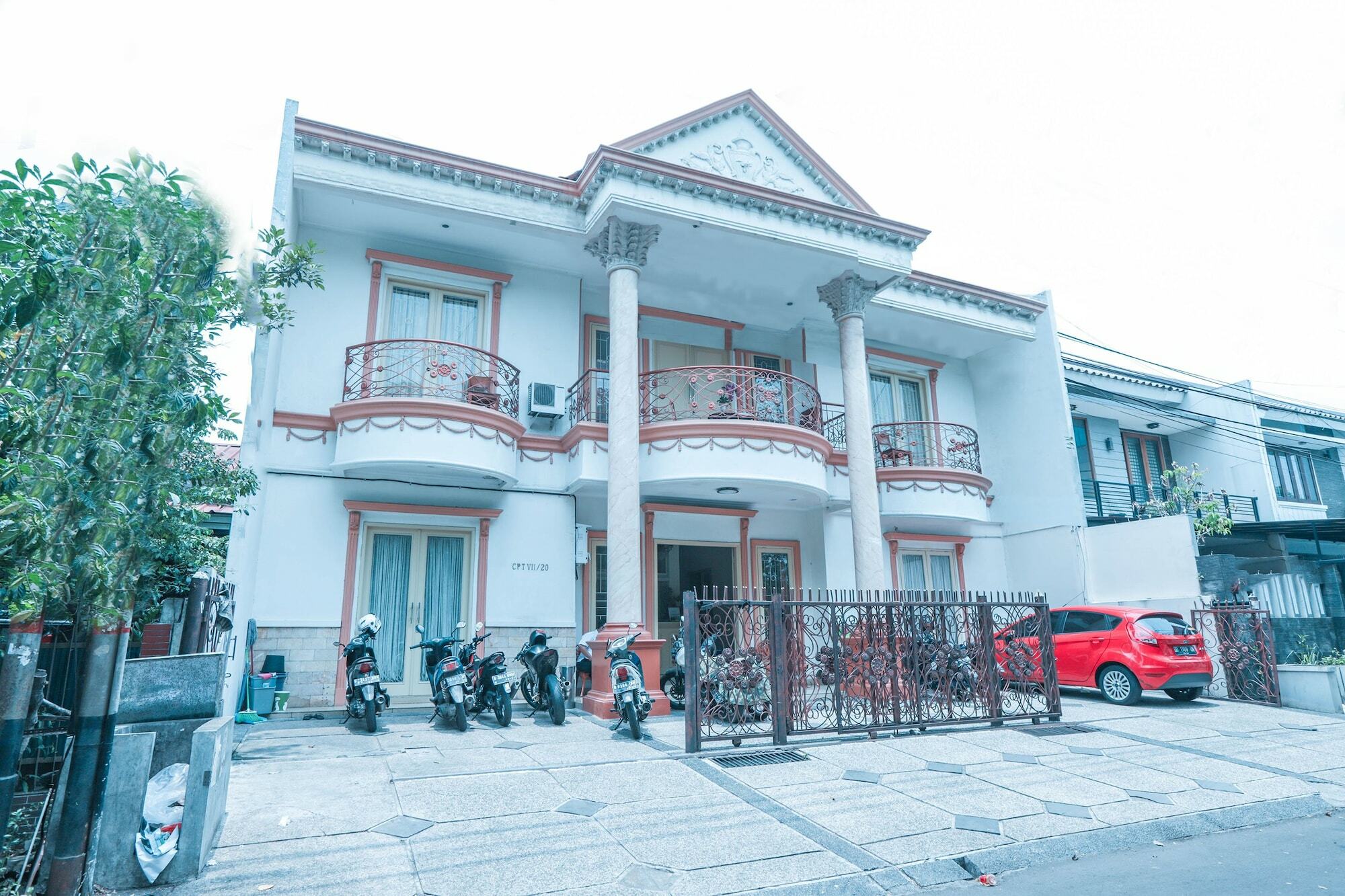 Oyo 162 Ms 2* Jakarta