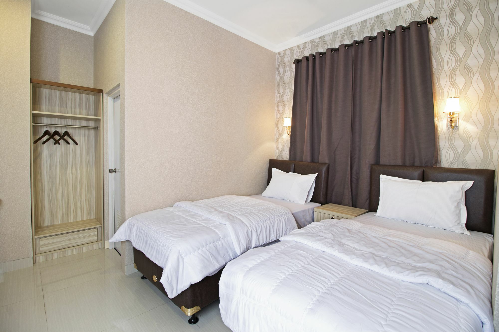 Guest house Reddoorz @ Cideng Barat