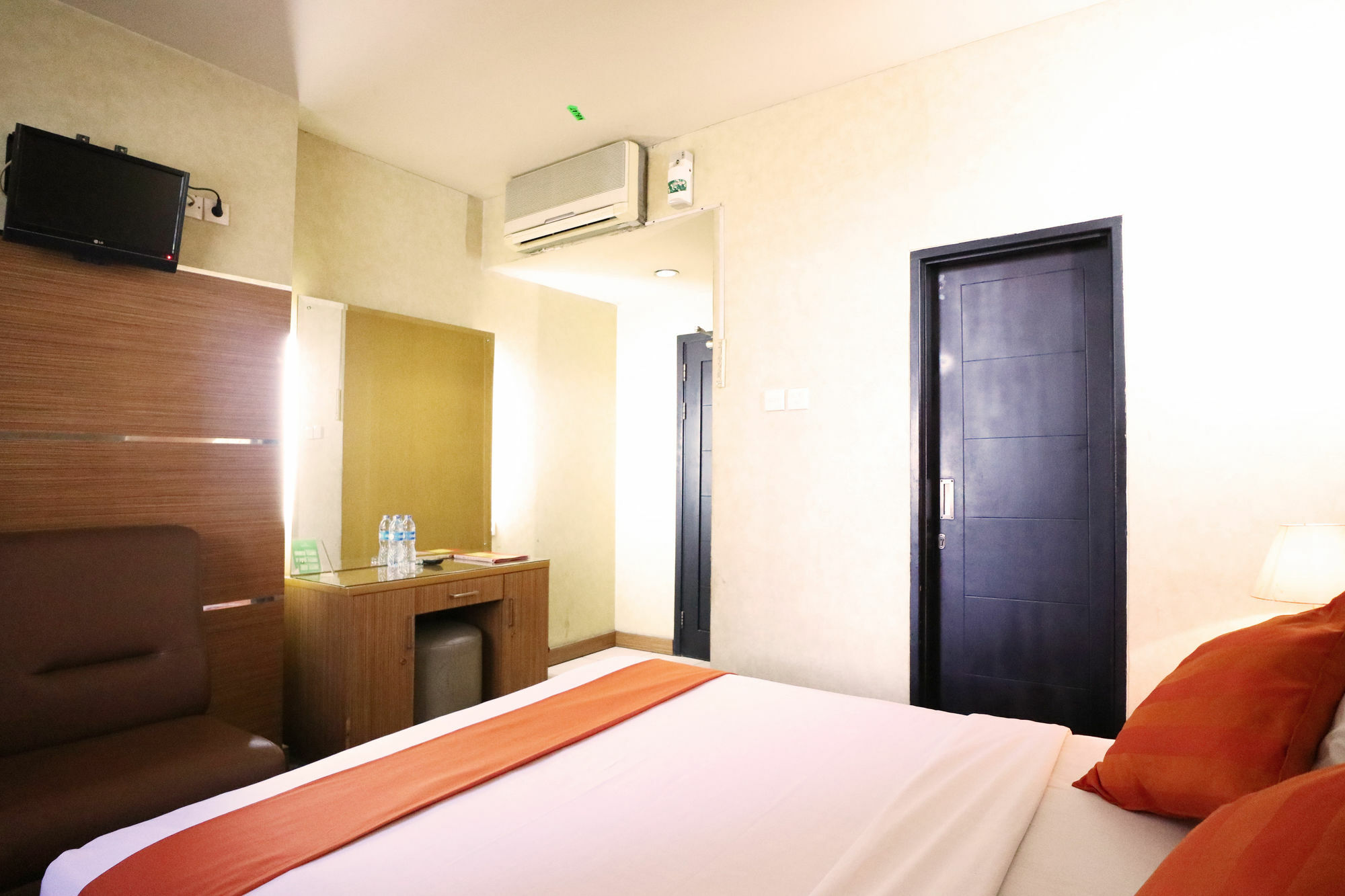 Reddoorz At Jalan Gunung Sahari 2* Jakarta