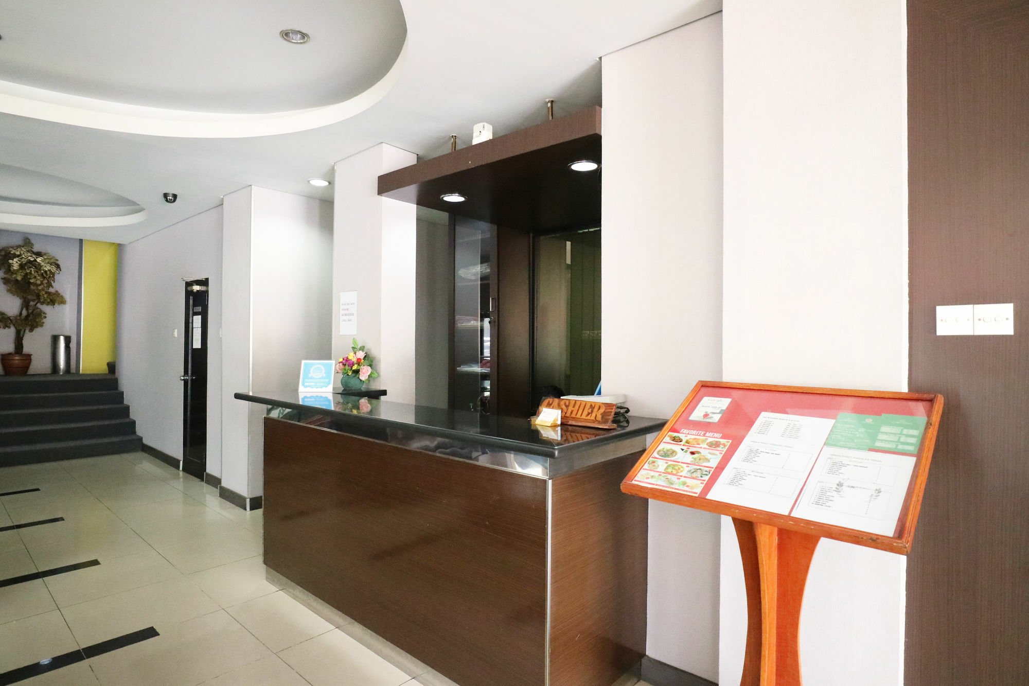 Reddoorz At Jalan Gunung Sahari Hotel