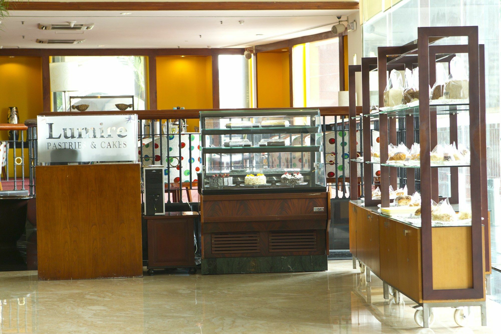 Lumire & Convention Centre Hotel 4*