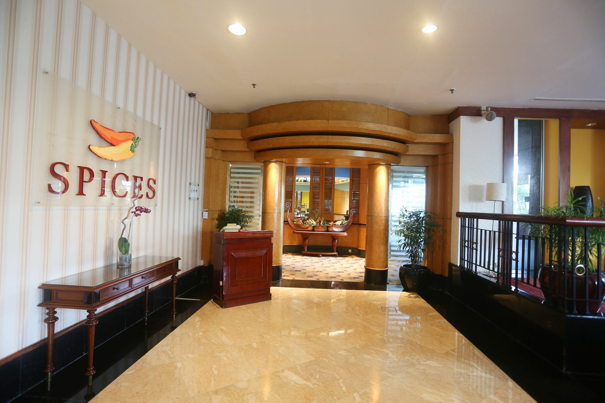 Lumire & Convention Centre Hotel