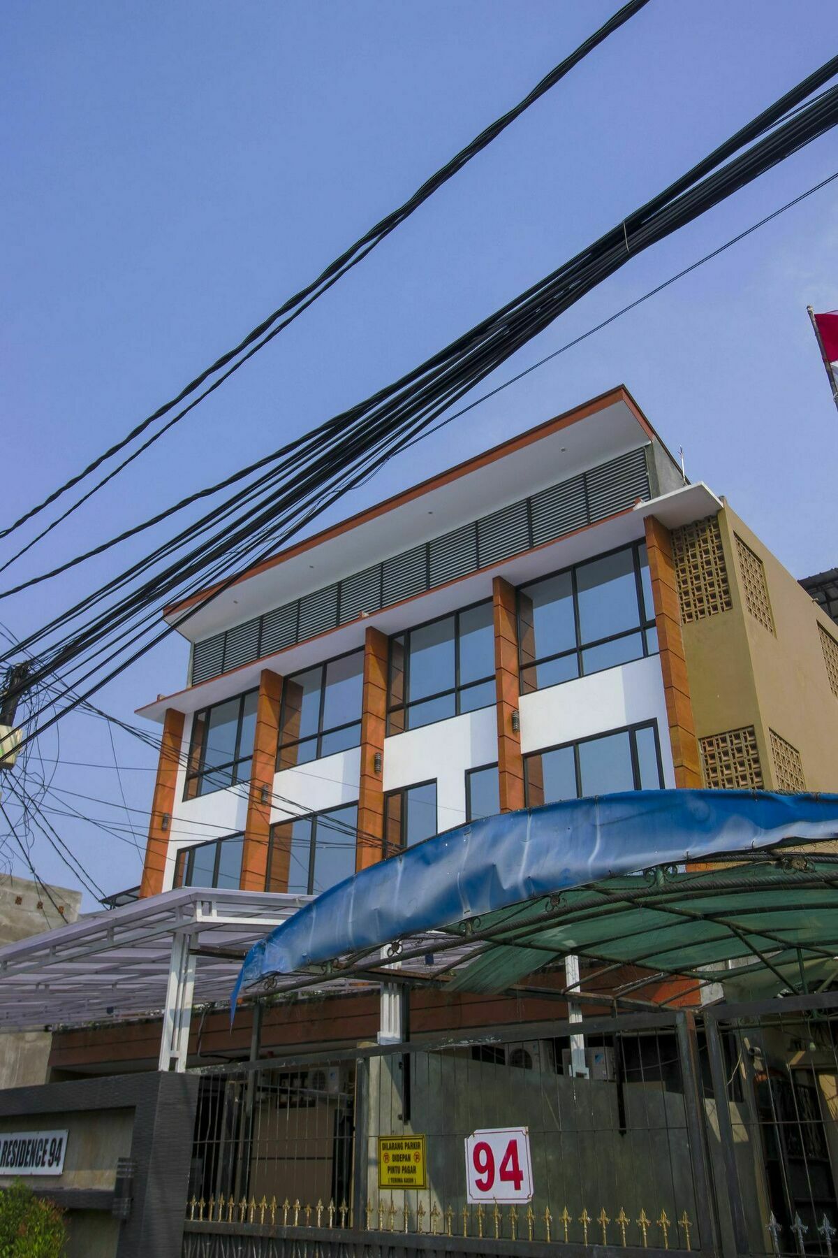 Hotel Reddoorz At Mampang Prapatan 3*