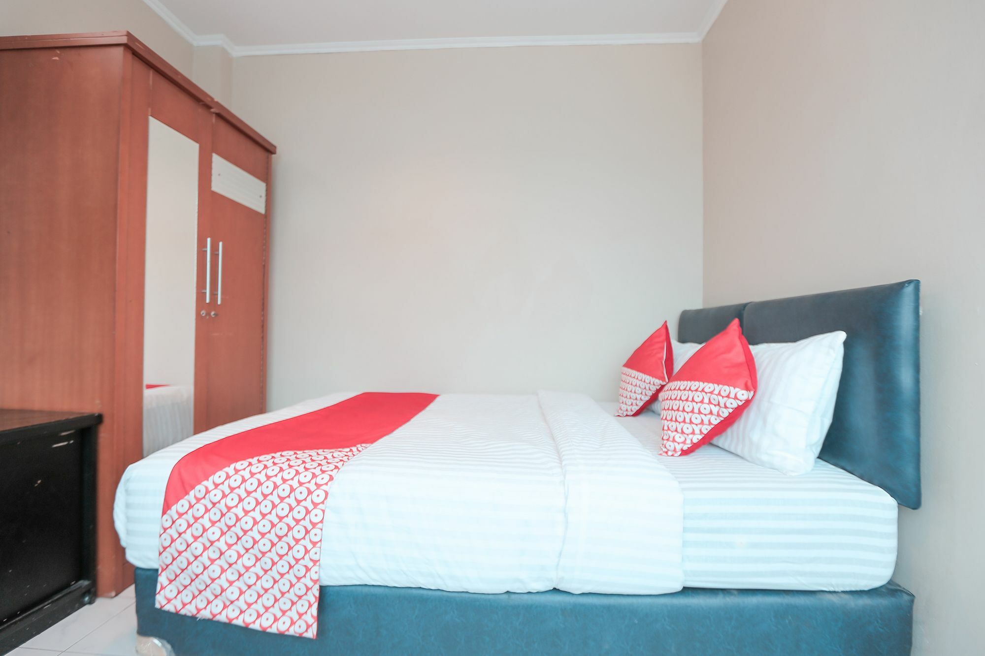 Hotel Oyo 117 Blueberry Jakarta