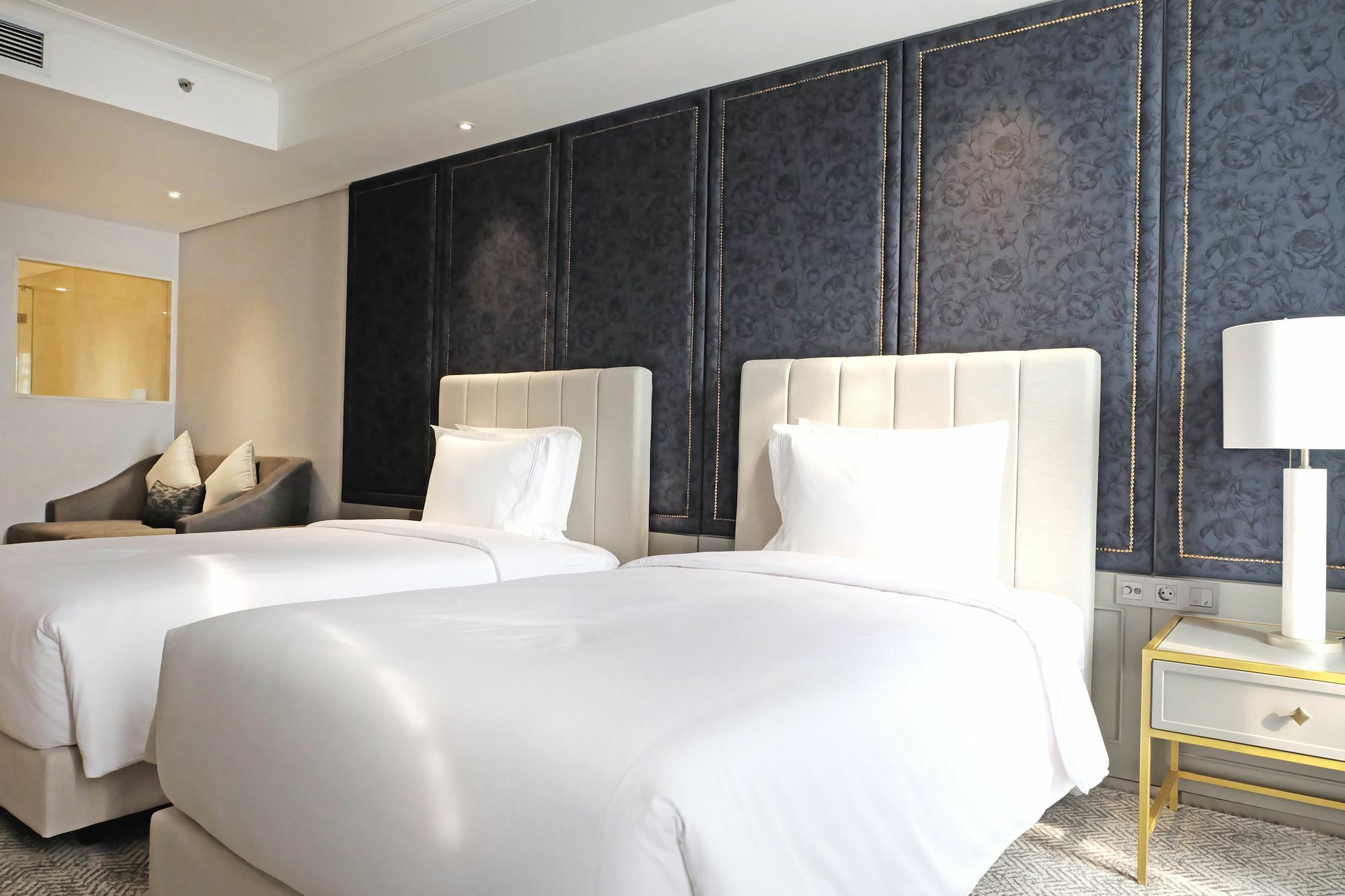 Goodrich Suites, 5*