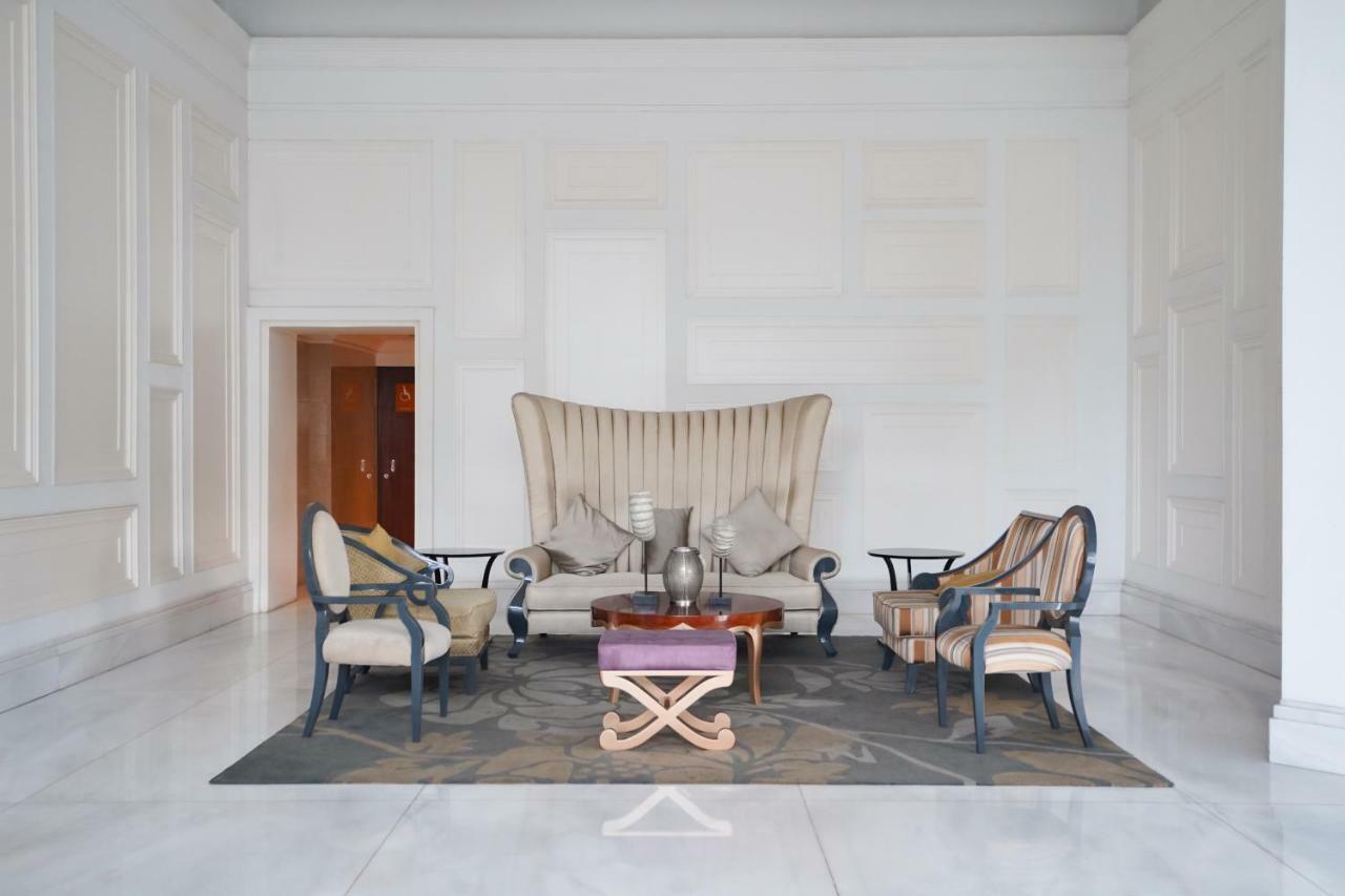 The Mansion At Dukuh Golf Kemayoran Pangsapuri
