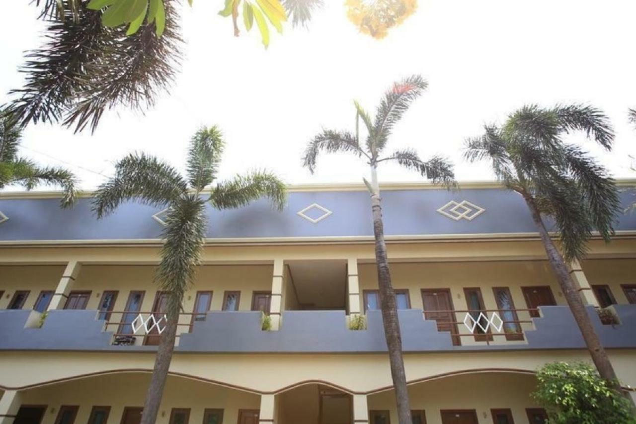 Reddoorz @ Karet Pedurenan 3 Guest house