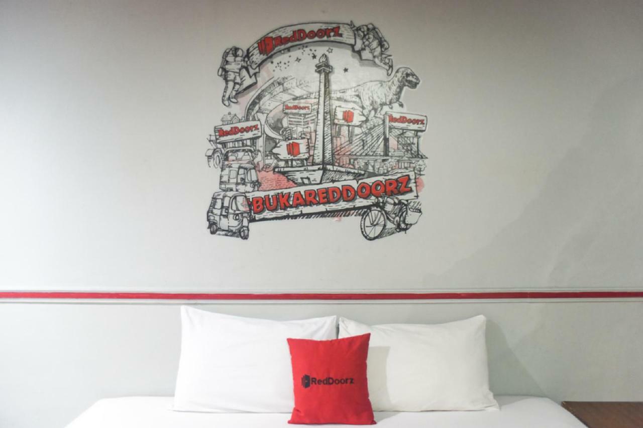 Guest house Reddoorz Near Rscm 3*
